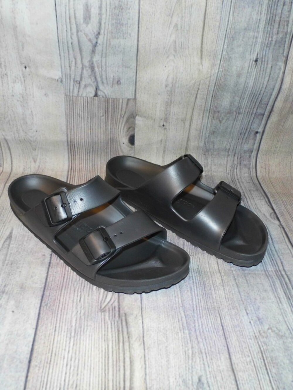 BIRKENSTOCK Arizona Essentials EVA Metallic Sandals Womens Size 9 (EU 40)